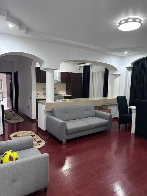 Apartament Complex Букурещ Екстериор снимка